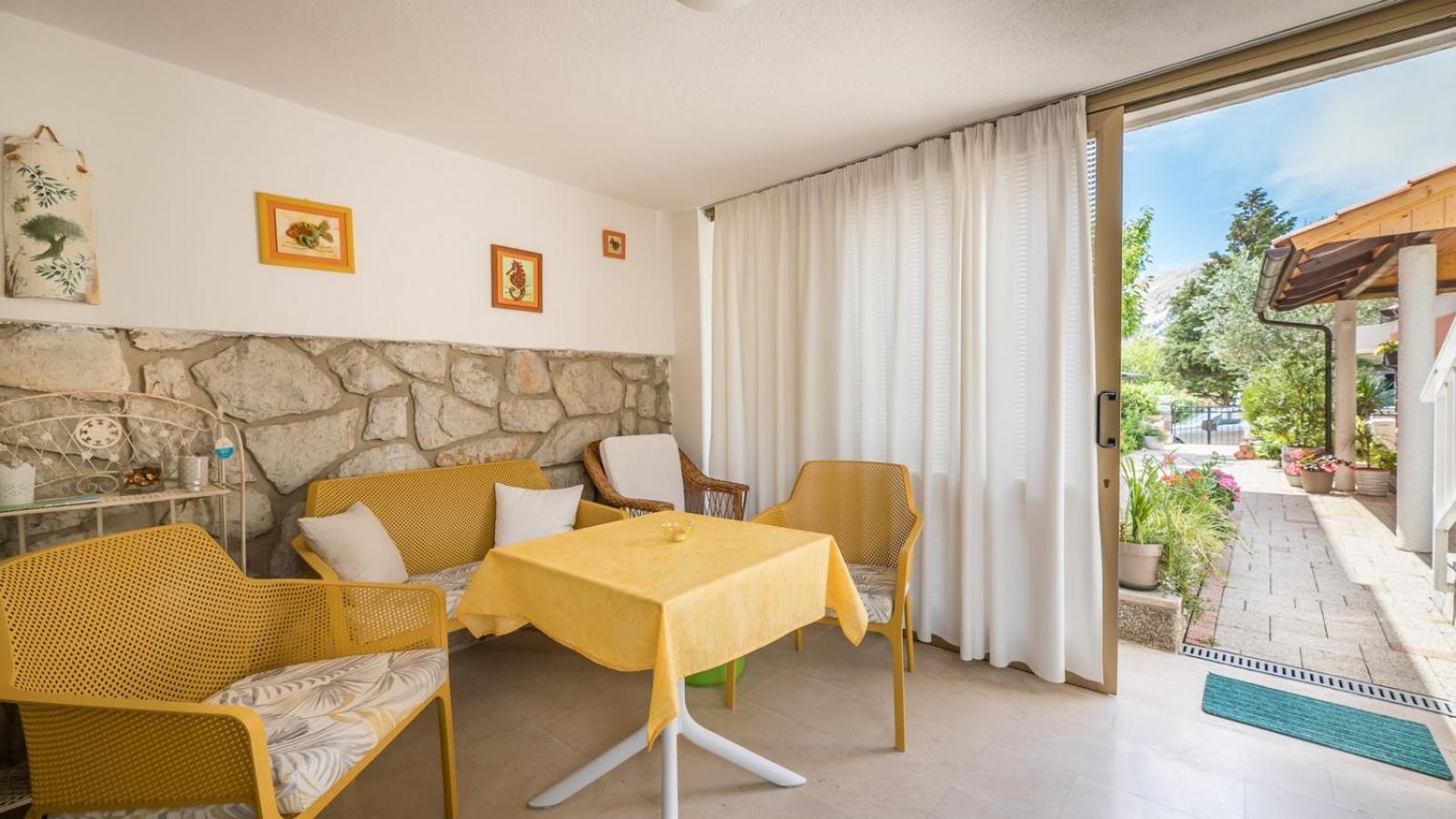 Apartments Nadica Baška Exterior foto